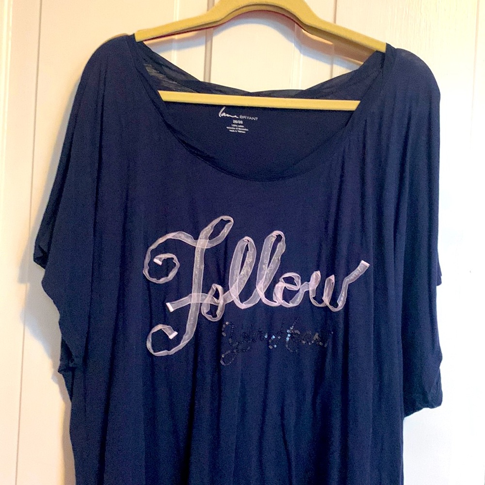 Navy Blue Top with Pale Pink Ribbon and sequin detail size 26/28
